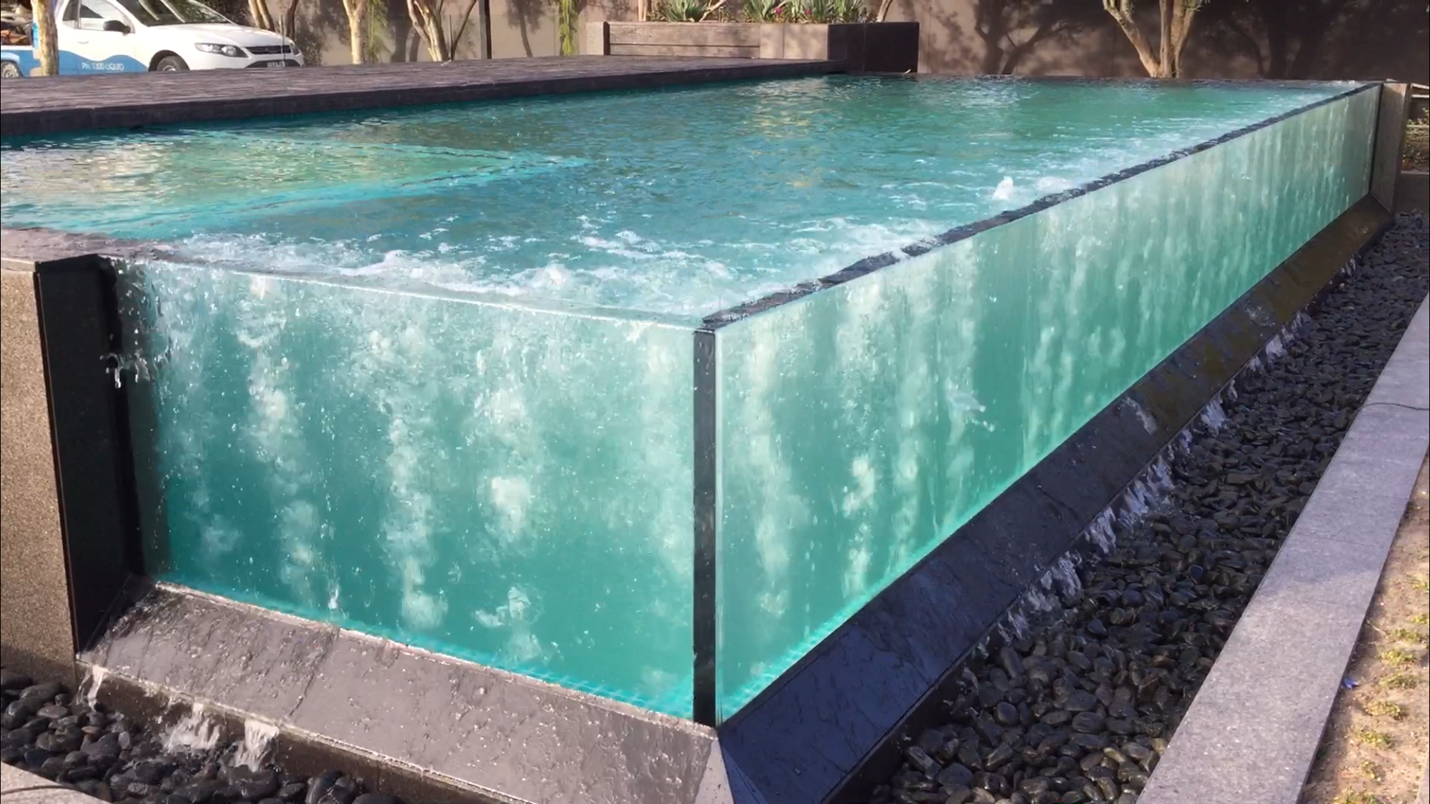 LEYU traz para você uma enorme coleção de piscinas de vidro acrílico modernas e luxuosas - Leyu