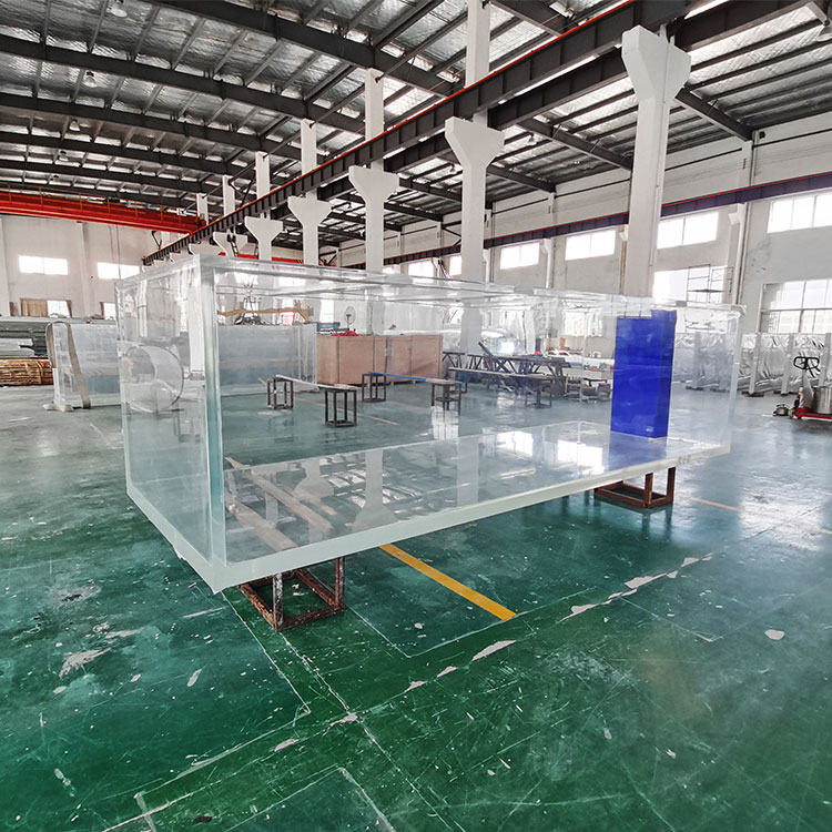 Como manter um aquário de acrílico transparente limpo como a fábrica de produtos de folha acrílica New-Leyu